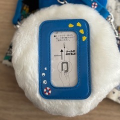 ディズニーグッズ　Tシャツ、帽子、ショルダーポーチの画像