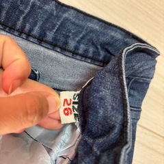 GUESS ジーンズ　レディースの画像