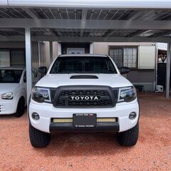 トヨタ タコマダブルキャブ ロング+カーゴトレーラーの画像