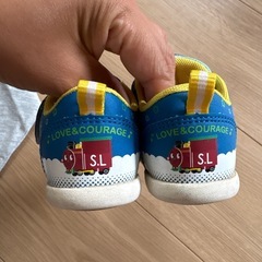 アンパンマン長袖95 靴13.5EEの画像