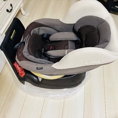Combi　回転式　チャイルドシート　ネセルターン　コンビの画像