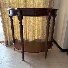 玄関飾り台の画像