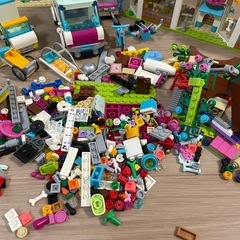 レゴフレンズ セット 病院　さくせんハウス　ペットセンター　タピオカ他の画像