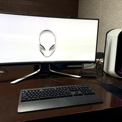 Alienware R11 ゲーミングPCモニターセット一式 の画像