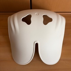 姿勢矯正椅子 DEZIYUA(デズヤ）第二世代 の画像