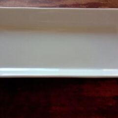 四角い白皿〜焼き魚などの盛り付けにの画像