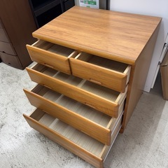 🌻ビッグワンセール開催予告🌻【チェスト】　111円の画像