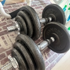 ベンチプレス バーベル ダンベル 筋トレ の画像