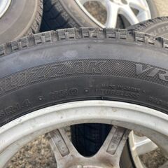 スタッドレス 155/65R14 東北6県無料配送対応‼️爆安‼️最終値下げ‼️⑤超バリ溝❗ 国産ブリジストン VRX ❗ アルミ付き 国産 タイヤ !!　スタットレスの画像