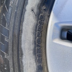 【受け渡し決定】タイヤ付きホイールの画像