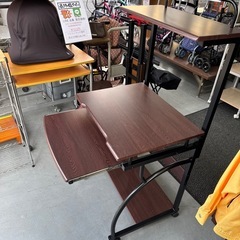 🌻ビッグワンセール開催予告🌻【パソコンラック濃茶】　1110円の画像