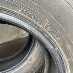 215/60R16 スタッドレスタイヤ　ダンロップウィンターマックス03の画像