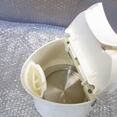 電気ケトル T-fal ティファール 1.2L BF502022の画像