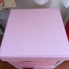 キティちゃん　収納棚の画像