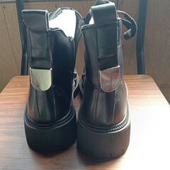 新品 23cm レディース ブーツ ブラック 厚底 シューズ ショートブーツ【B077-Z】の画像