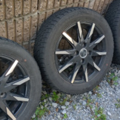 🔶マッチング画像追加！🔶そろそろ季節に🔶短期間限定出品！アルミホイル14インチ....スタッドレス155.65.14！4本セットの画像