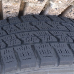 🔶マッチング画像追加！🔶そろそろ季節に🔶短期間限定出品！アルミホイル14インチ....スタッドレス155.65.14！4本セットの画像