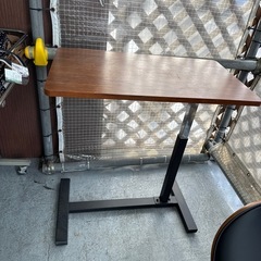 完売致しました　🌻ビッグワンセール開催予告🌻【高さ調節テーブル】　1200円 の画像