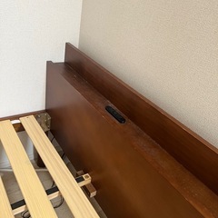 ベットフレームの画像
