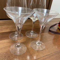 ワイングラスの画像