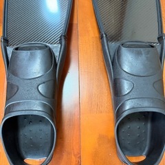 ロングフィン　カーボン　41-42（26.5〜27.526.5〜27.5）の画像