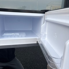 ノンフロン冷凍冷蔵庫 PRC-B082DM 81L 単身用 2022年製 美品　通電確認済みの画像