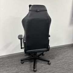 ゲーミングチェア noblechairs HEROの画像