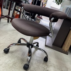 🌻ビッグワンセール開催予告🌻【ラウンドチェア】　111円の画像