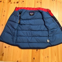 パタゴニア　ダウンベストの画像
