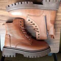 新品 22.5cm レディース ブーツ ブラウン 厚底 シューズ ショートブーツ【B078-Z】の画像