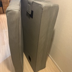 3つ折りマットレス
の画像