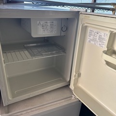 【格安】Elabitax ミニ冷蔵庫 46L 1人暮らし/セカンド冷蔵庫に 動作確認済の画像