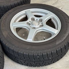 スタッドレス　タイヤホイール　　の画像