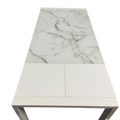 【ジ1029-14】ニトリ製品❗️ オシャレインテリア！‼️伸縮式ダイニングガラステーブル の画像