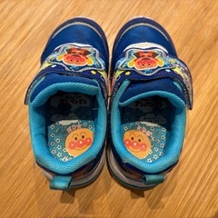 15.0 子供　靴　アンパンマンの画像