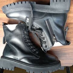 新品 22cm レディース ブーツ ブラック 厚底 シューズ ショートブーツ【B080-Z】の画像