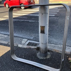 ◆早い方優先!! ふとん干し　物干し　ステンレス　折りたたみの画像