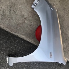 【中古車パーツ】TOYOTA プロボックス　左フェンダー　シルバー　の画像