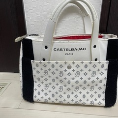 カステルバジャックの画像