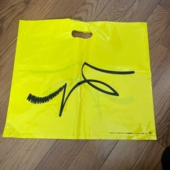 CALL& RESPONSEのショップ袋の画像