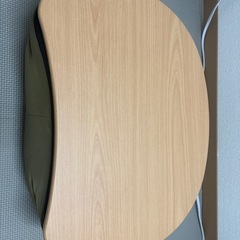 クッションテーブルの画像