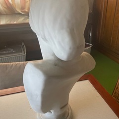 ニオべ　胸像の画像