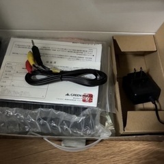 7インチ　モニター付きポータブルDVDプレイヤーの画像