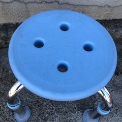 ◆早い方優先!! シャワーチェア　丸椅子　フットスツールの画像