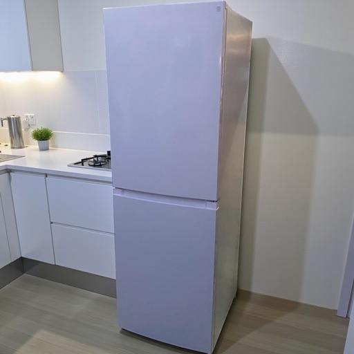 【決まりました】【⭐️全額返金保証⭐️】 ◯ニトリ 冷凍冷蔵庫 NR-230F WH 2024年製