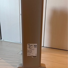 デロンギ　オイルヒーター　ヴェルティカルド　　　　の画像