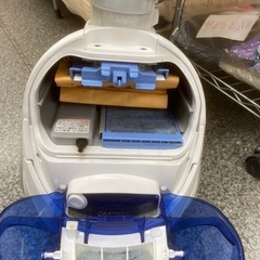 HITACHI ヒタチ 日立 電気掃除機　CVｰPM7　2010年製　紙パック式の画像