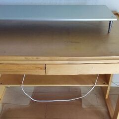 学習机　　台付きの画像