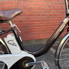 Panasonic 電動アシスト自転車 ダークブラウンの画像