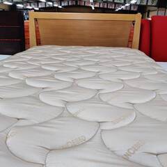 【愛品倶楽部柏店】シングルベッド 「F:ニトリ」「M:フランスベッド ハイグレード Z-HIスプリング」 フレーム＆マットレスSETの画像